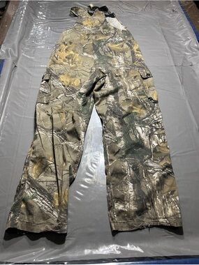 Walls Men's Camo Cargo Bib Overalls - realtree camo